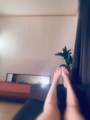 京本ひなこ
