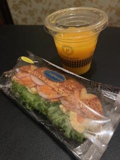 え り