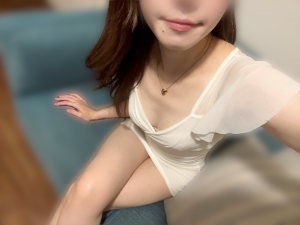 土屋ひな