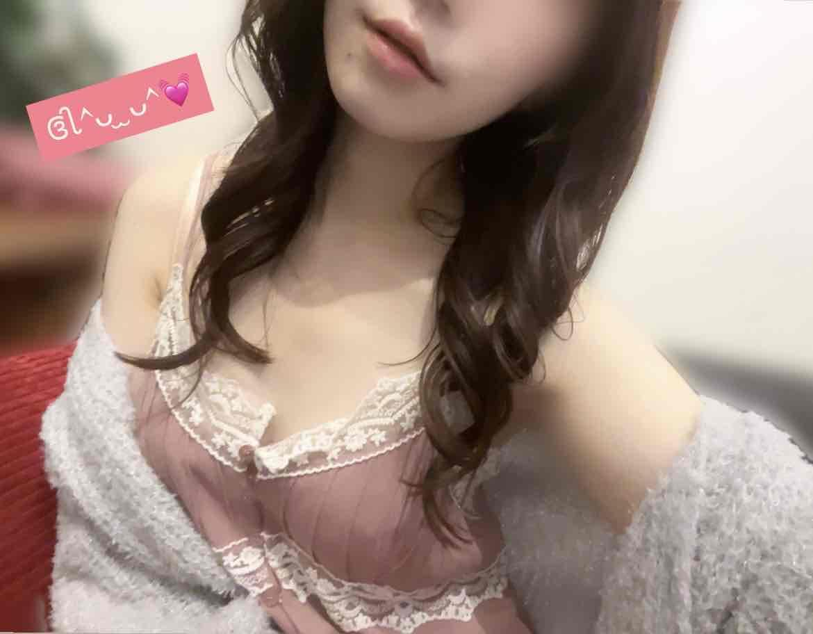土屋ひな