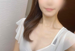 土屋ひな