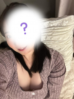 あやむ
